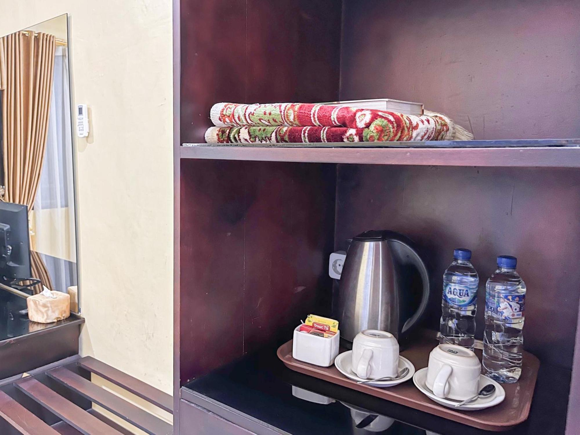 Kartika Hotel Syariah Pacitan Mitra Reddoorz Exteriér fotografie