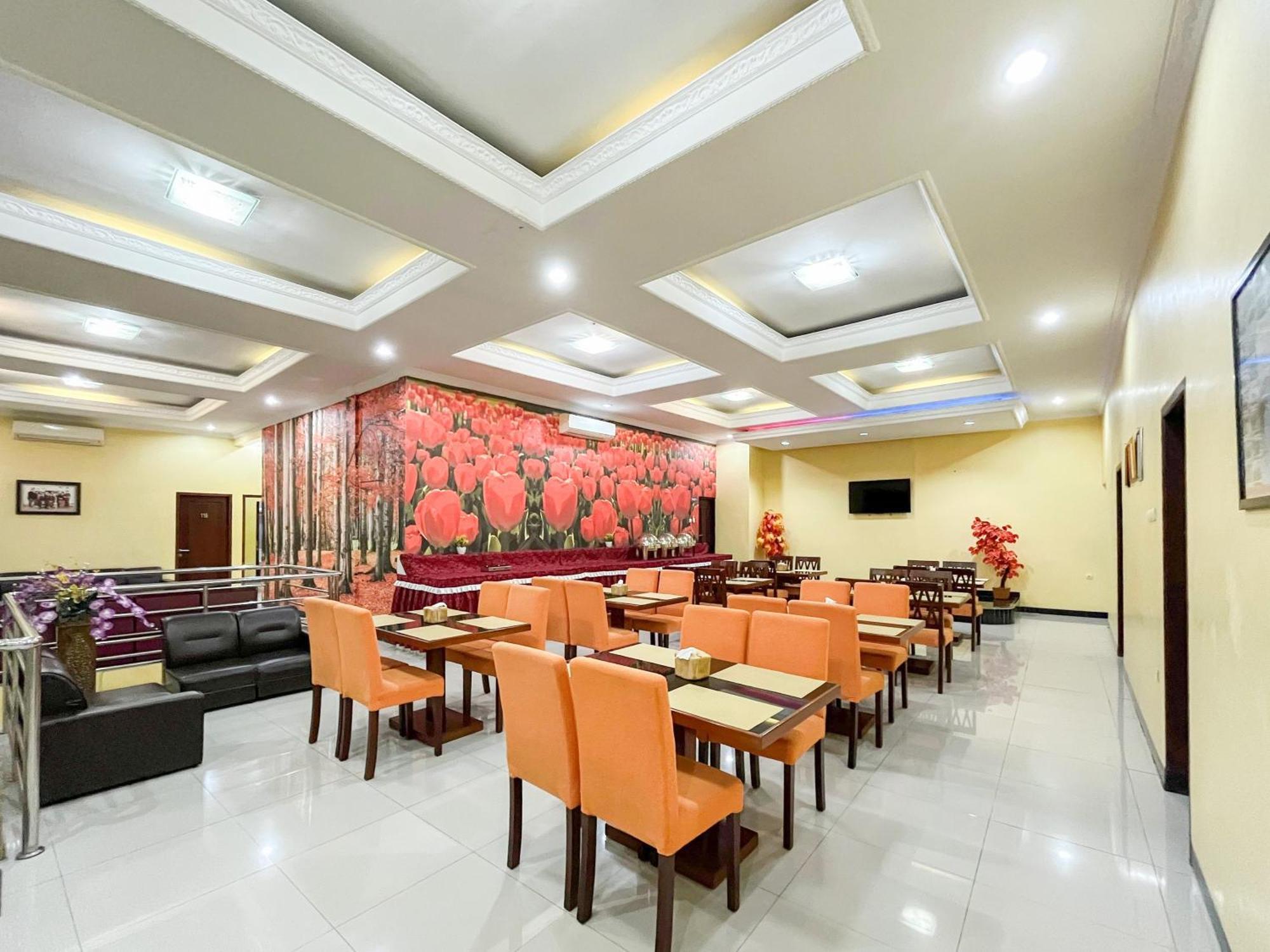 Kartika Hotel Syariah Pacitan Mitra Reddoorz Exteriér fotografie